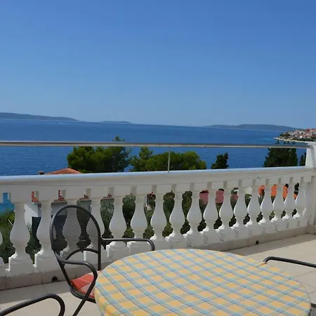 Apartment Jure Trogir Exterior photo